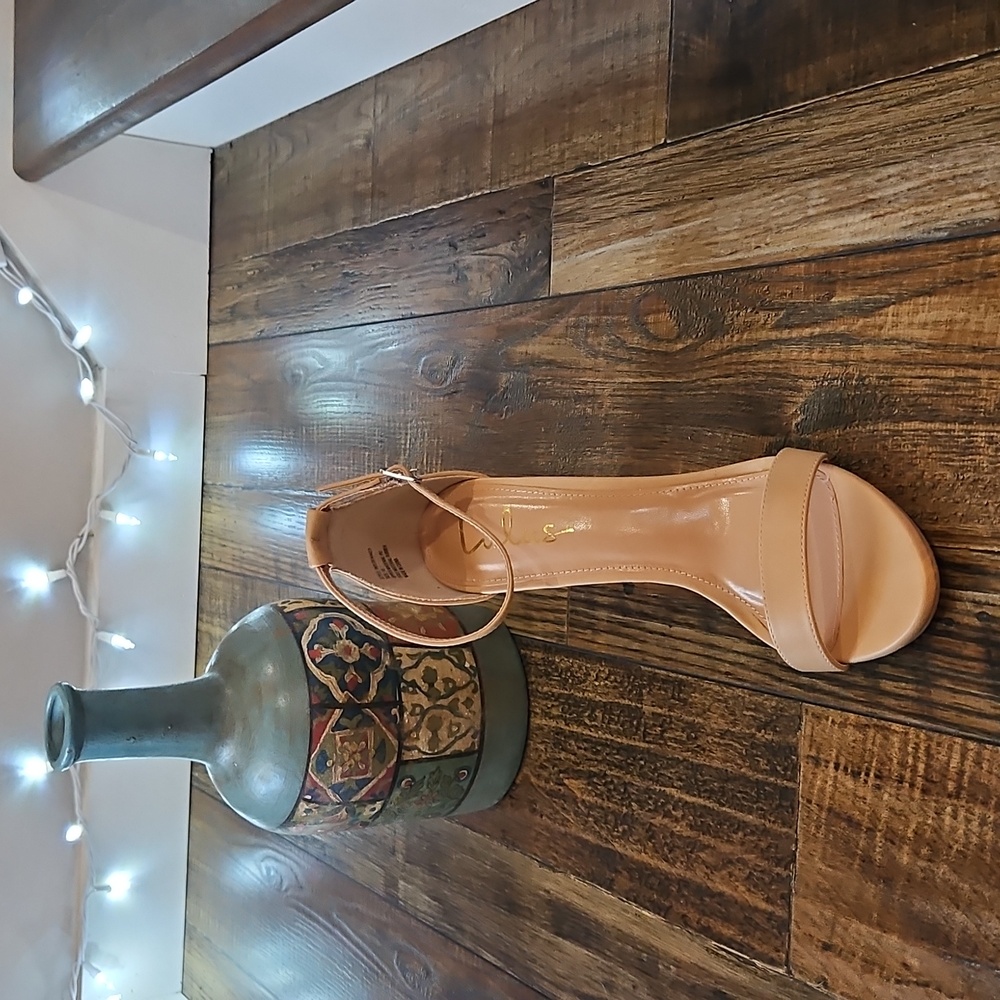 Lulu's Taylor Naked Chunky Block Heel‎ Sandals - Picture 11 of 11